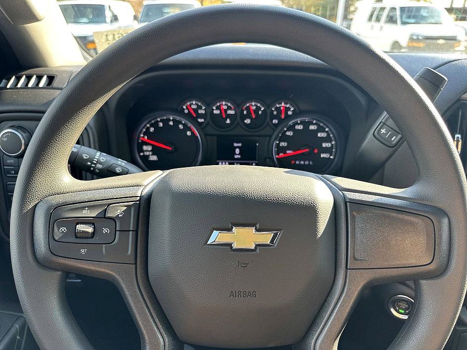 New 2024 Chevrolet Silverado 1500 Custom AWD/4WD image 11
