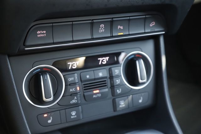 Used 2016 Audi Q3 2.0T Prestige image 26