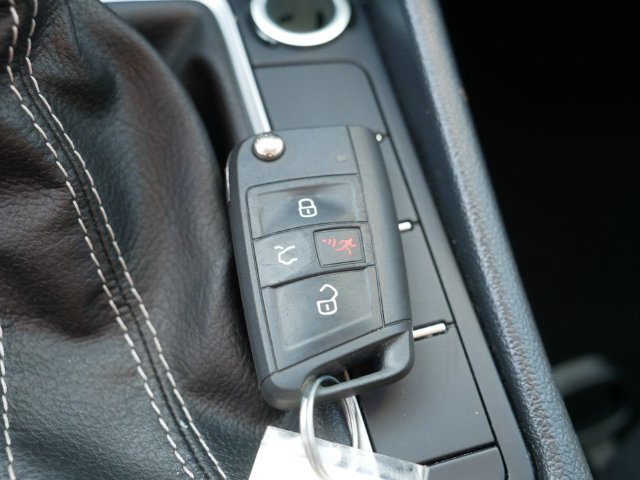 Certified 2024 Volkswagen Jetta S FWD image 35