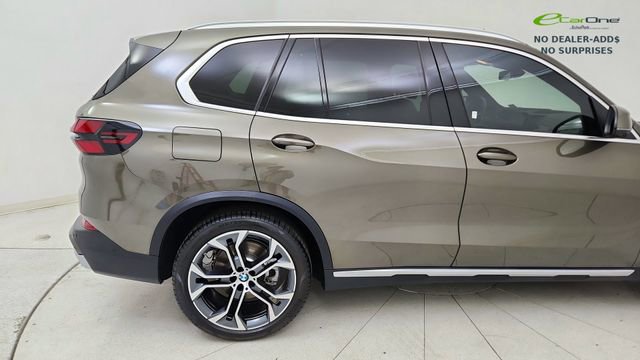 Used 2026 BMW X5 xDrive40i AWD/4WD image 12