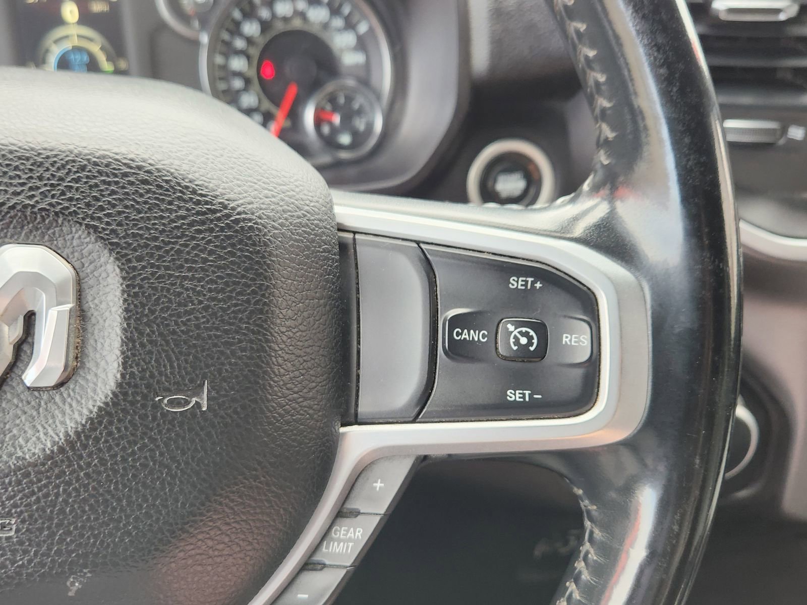 Used 2023 RAM 2500 Big Horn w/ Level 1 Equipment Group image 34