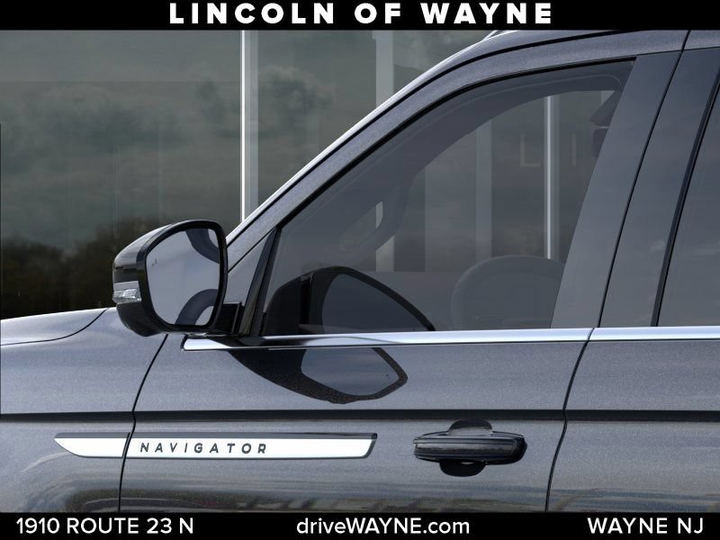 New 2026 Lincoln Navigator Premiere AWD/4WD image 20