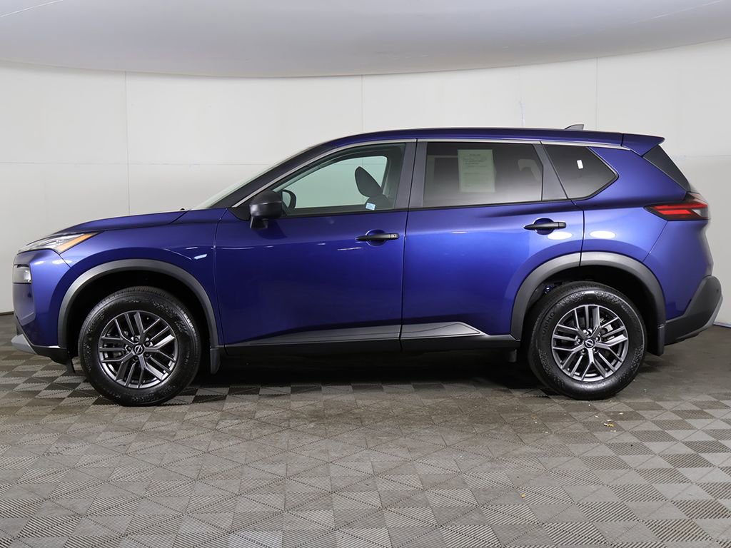 Used 2023 Nissan Rogue S AWD/4WD image 14