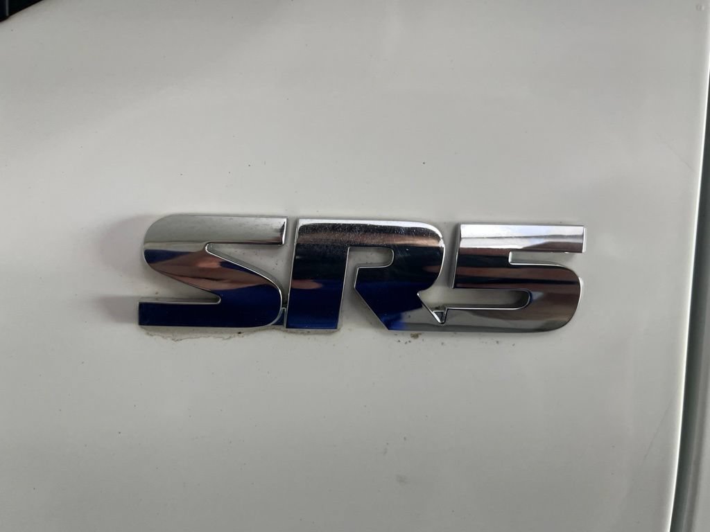 Used 2016 Toyota Tacoma SR5 AWD/4WD image 40