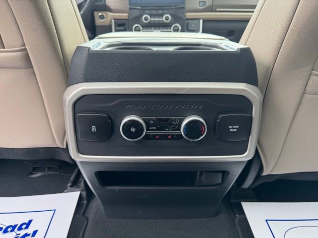 Used 2024 Ford Expedition Max Limited image 30