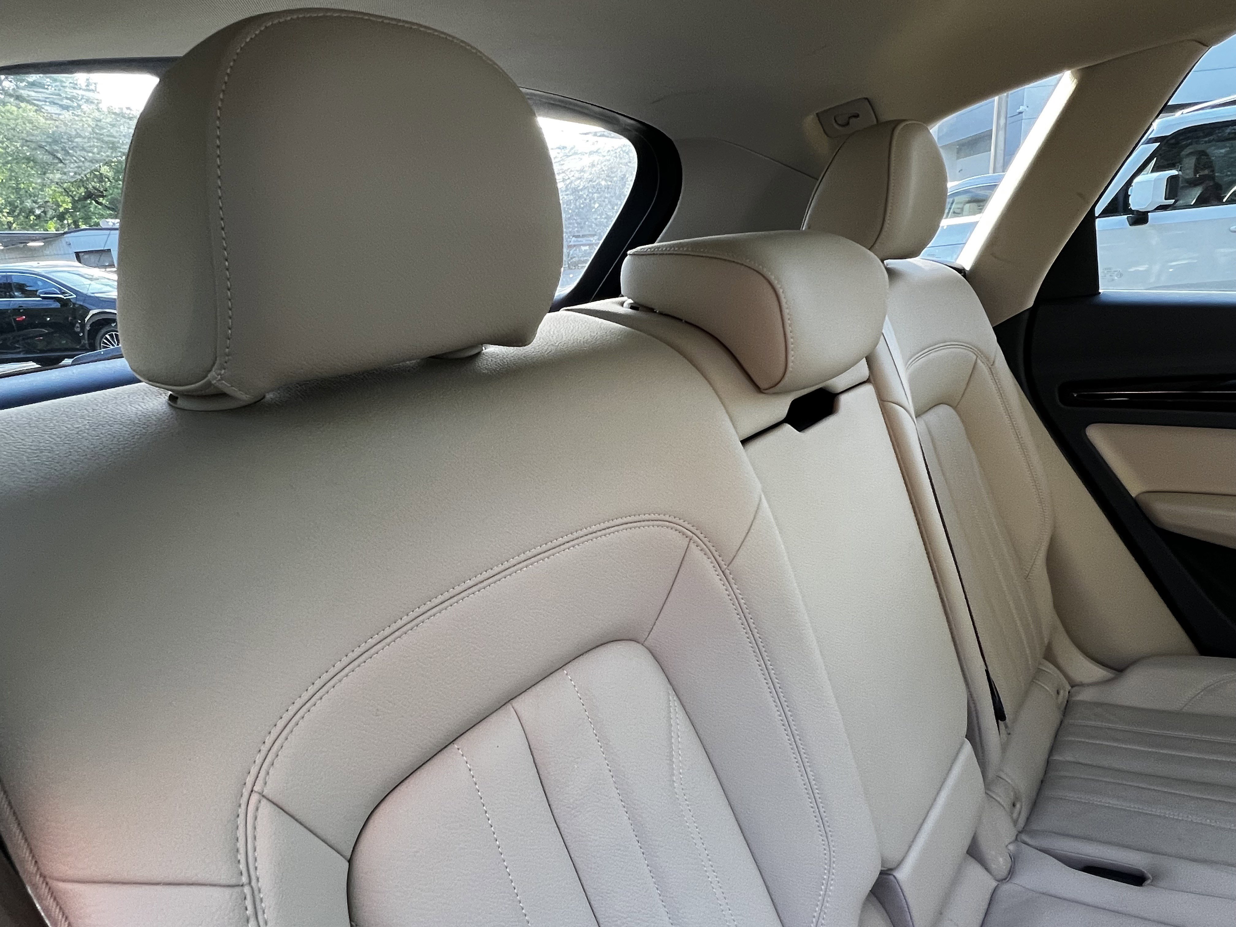 Used 2018 Audi Q5 2.0T Premium Plus w/ Premium Plus Package image 42