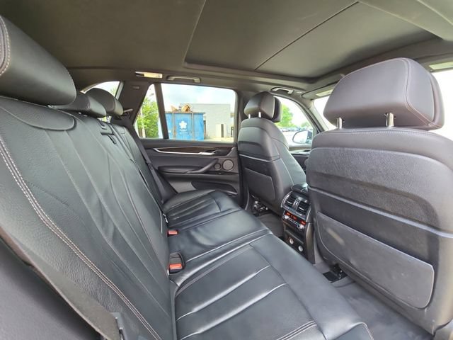 Used 2018 BMW X5 xDrive50i w/ M Sport Package AWD/4WD image 27