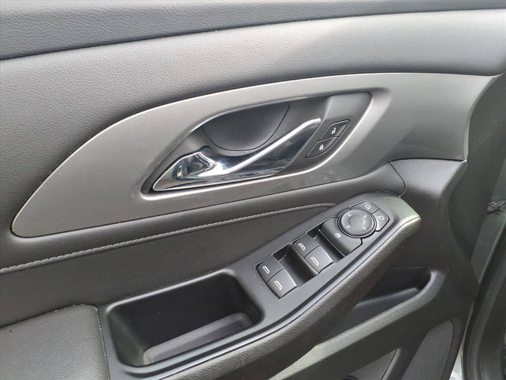 Certified 2023 Chevrolet Traverse LT image 12