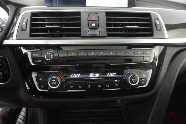 Used 2018 BMW 330i Sedan RWD image 29