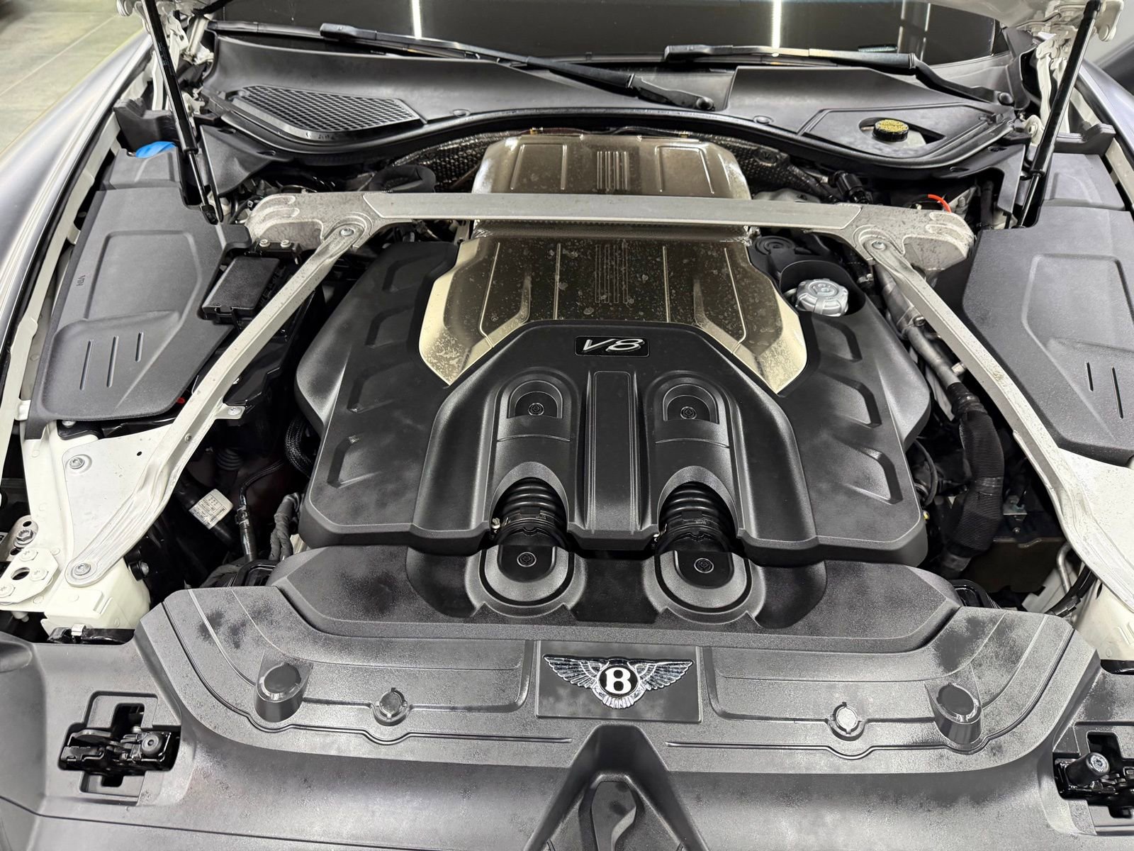 Used 2020 Bentley Continental GT image 26