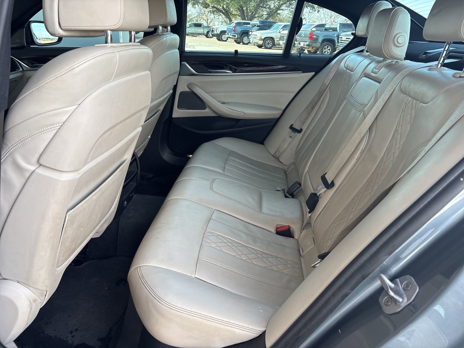 Used 2018 BMW 530e image 28