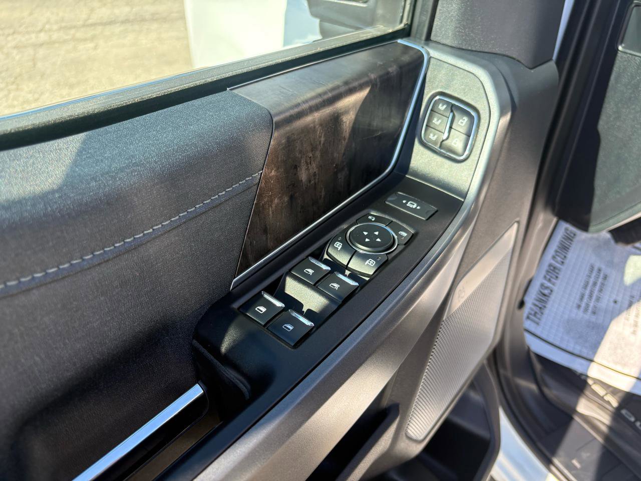 Used 2023 Ford F350 Lariat w/ Lariat Ultimate Package image 13