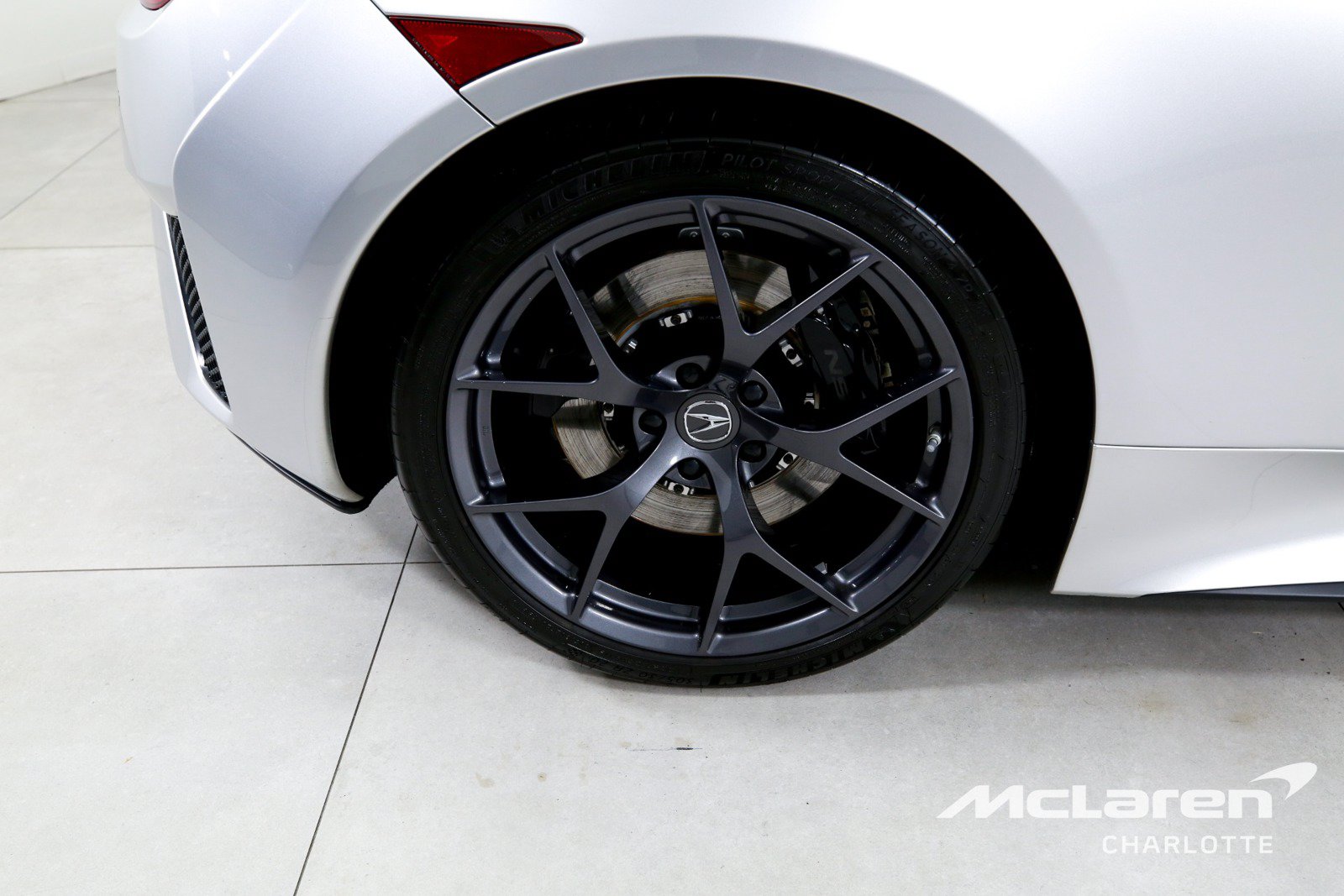 Used 2017 Acura NSX AWD/4WD image 25