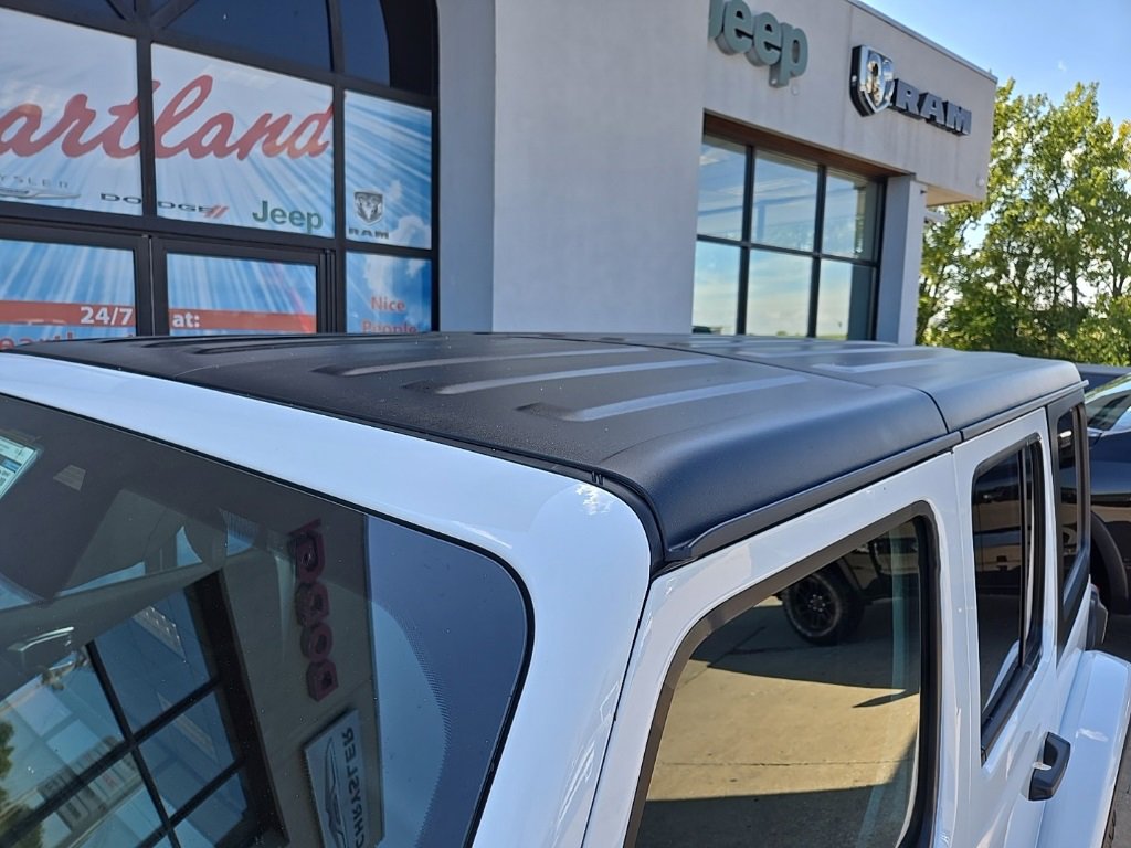 New 2025 Jeep Wrangler Unlimited Rubicon image 20