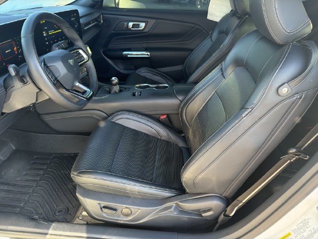 Used 2024 Ford Mustang GT Premium RWD image 11