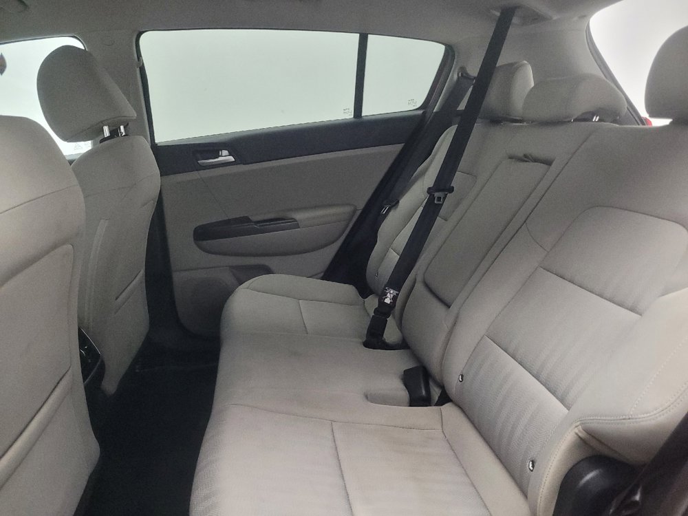 Used 2020 Kia Sportage LX FWD image 18