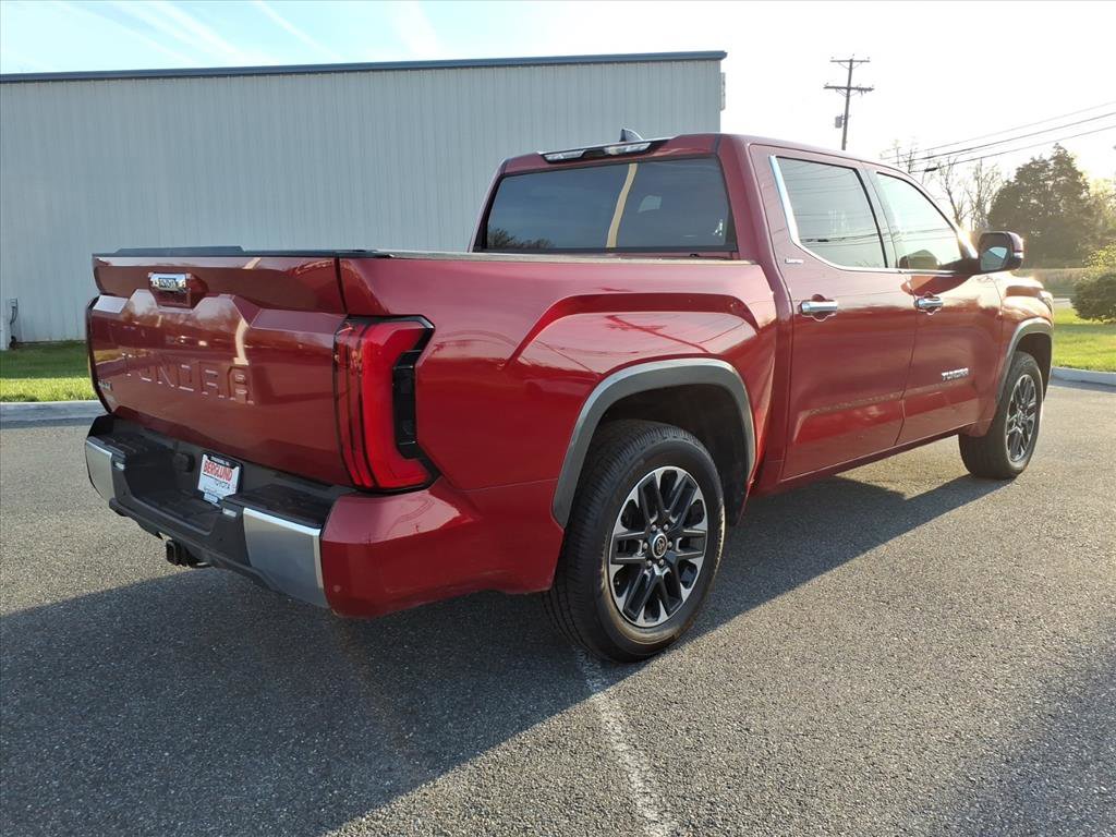 Used 2023 Toyota Tundra Limited w/ Power Package AWD/4WD image 4