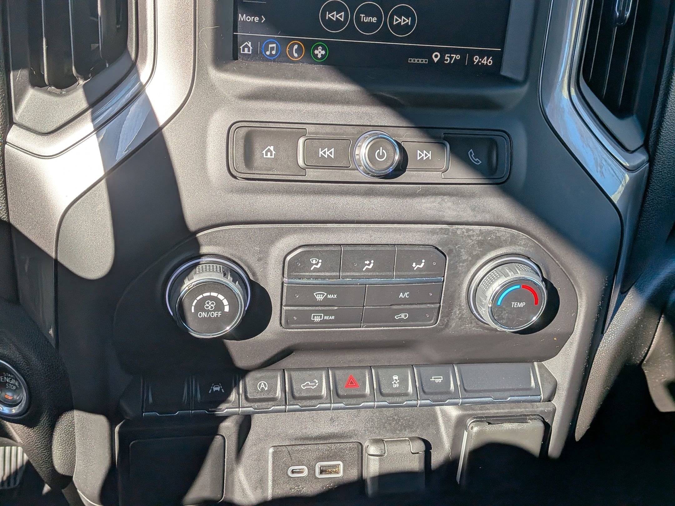 Used 2022 Chevrolet Silverado 1500 Custom image 27