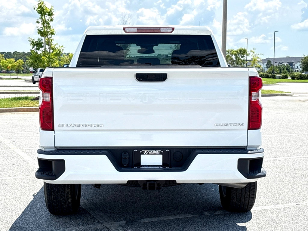New 2024 Chevrolet Silverado 1500 Custom AWD/4WD image 15