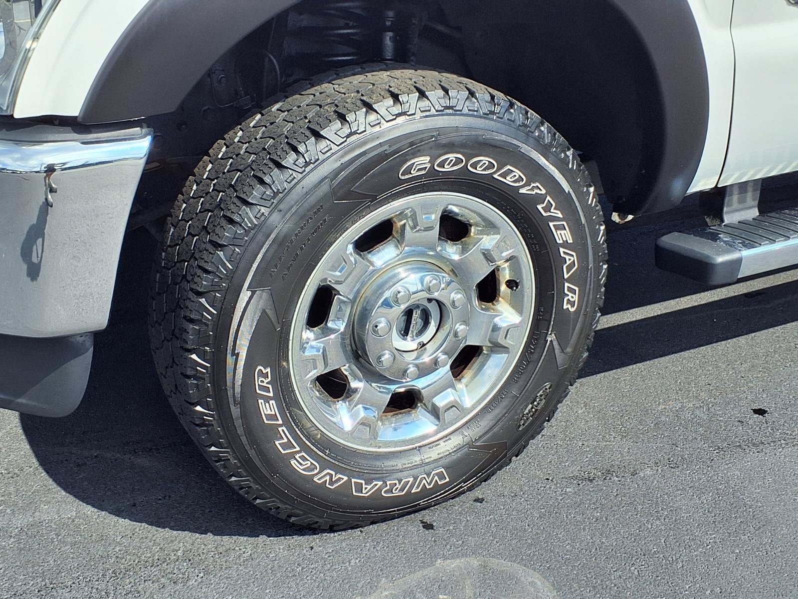 Used 2013 Ford F350 XLT w/ Chrome Pkg AWD/4WD image 28