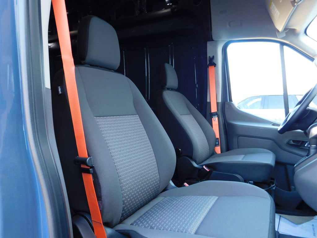 Used 2022 Ford Transit 250 148 High Roof Extended AWD w/ Parcel Delivery Package image 90