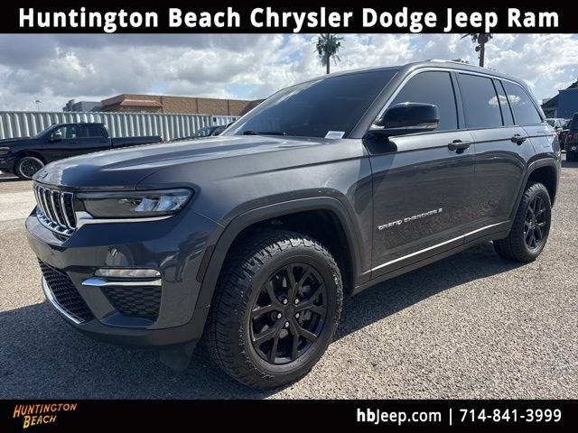 Used 2022 Jeep Grand Cherokee Limited AWD/4WD image 1