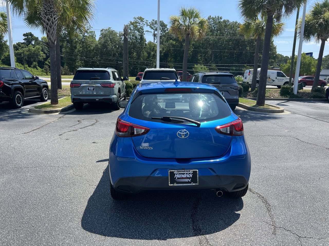 Used 2020 Toyota Yaris LE FWD image 9