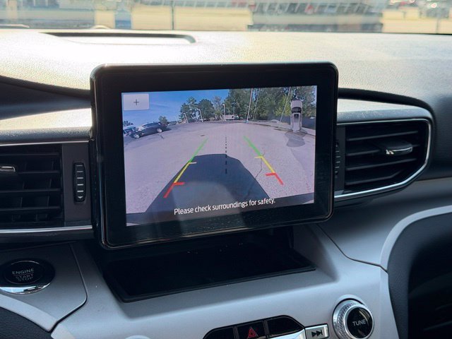 Used 2023 Ford Explorer XLT w/ Equipment Group 202A AWD/4WD image 27