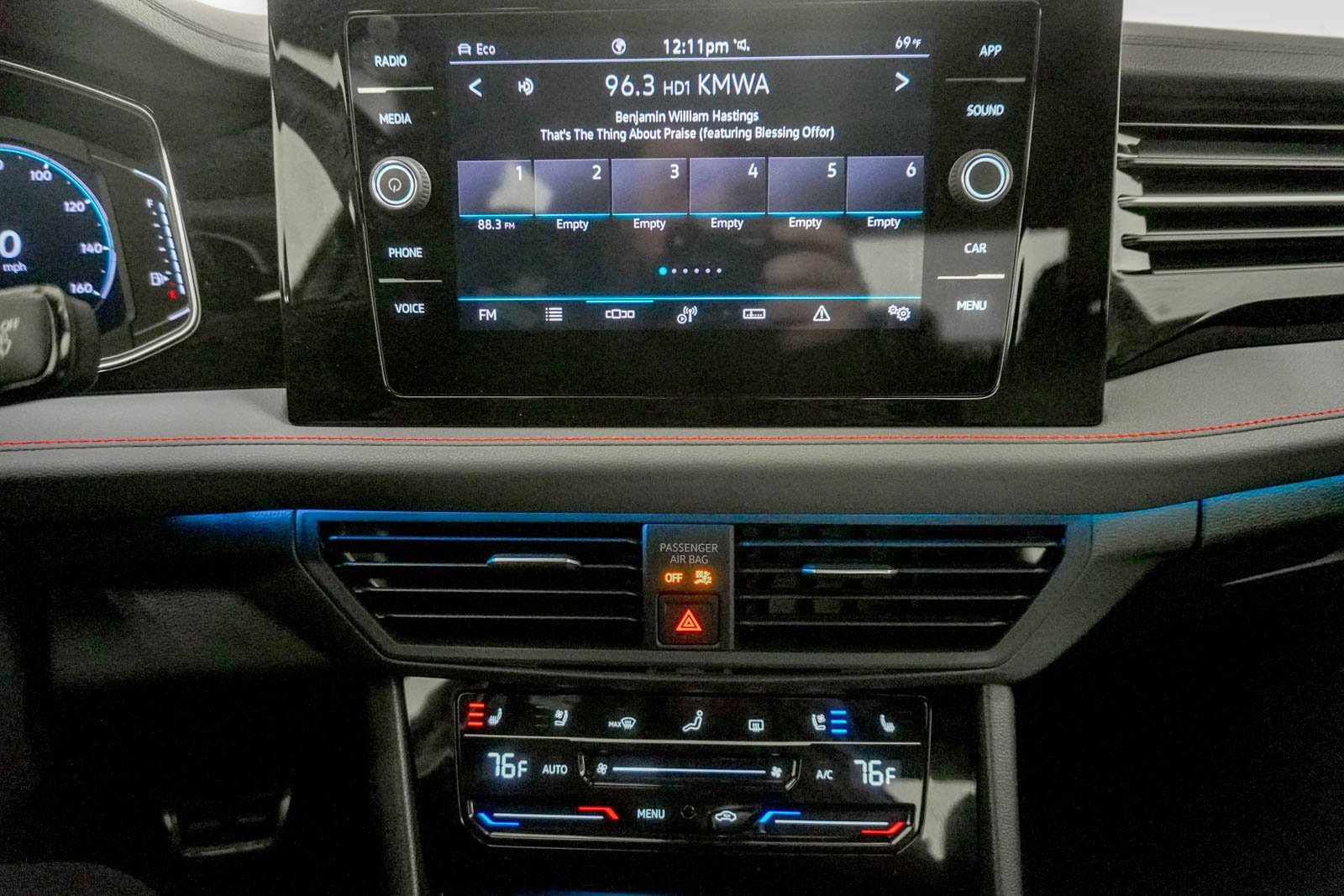 Used 2025 Volkswagen Jetta GLI Autobahn image 23