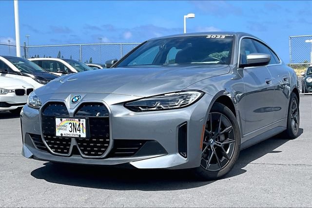 Used 2023 BMW i4 eDrive40 RWD image 1