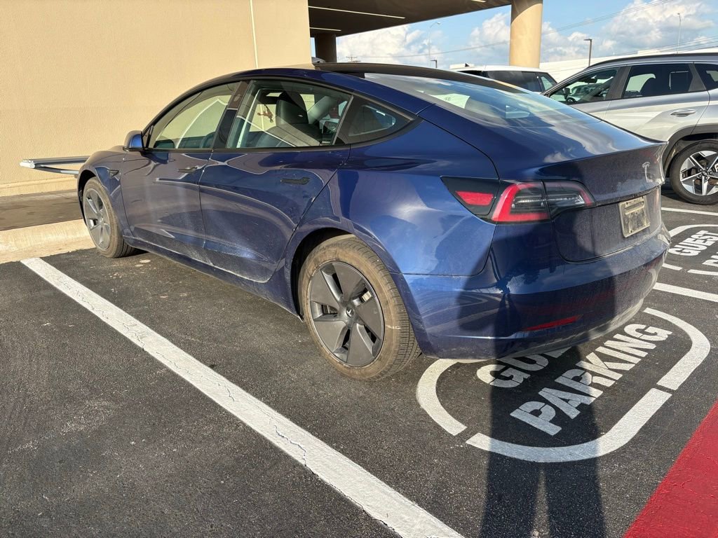 Used 2023 Tesla Model 3 Standard Range RWD image 3