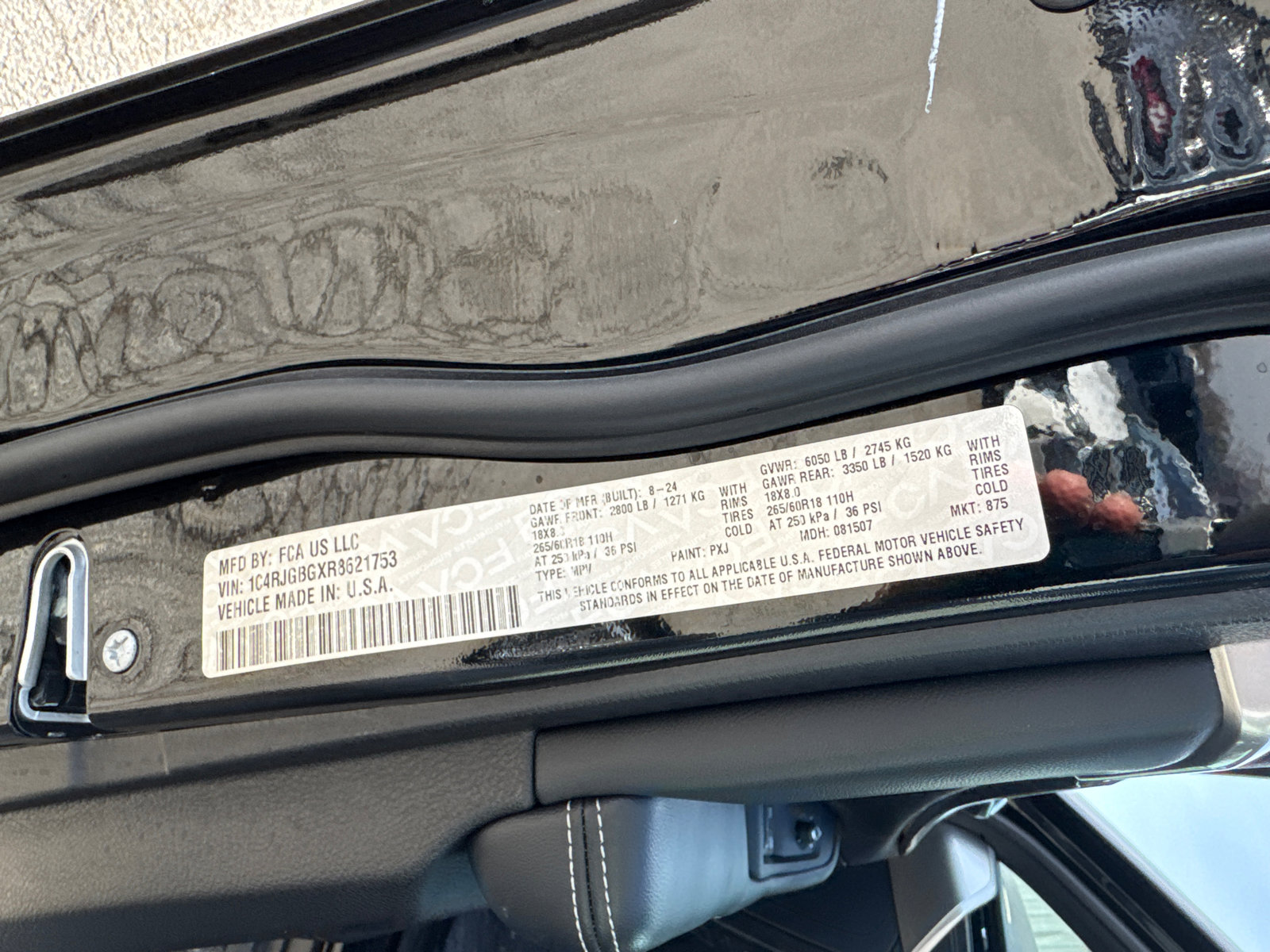 Certified 2024 Jeep Grand Cherokee Limited image 30