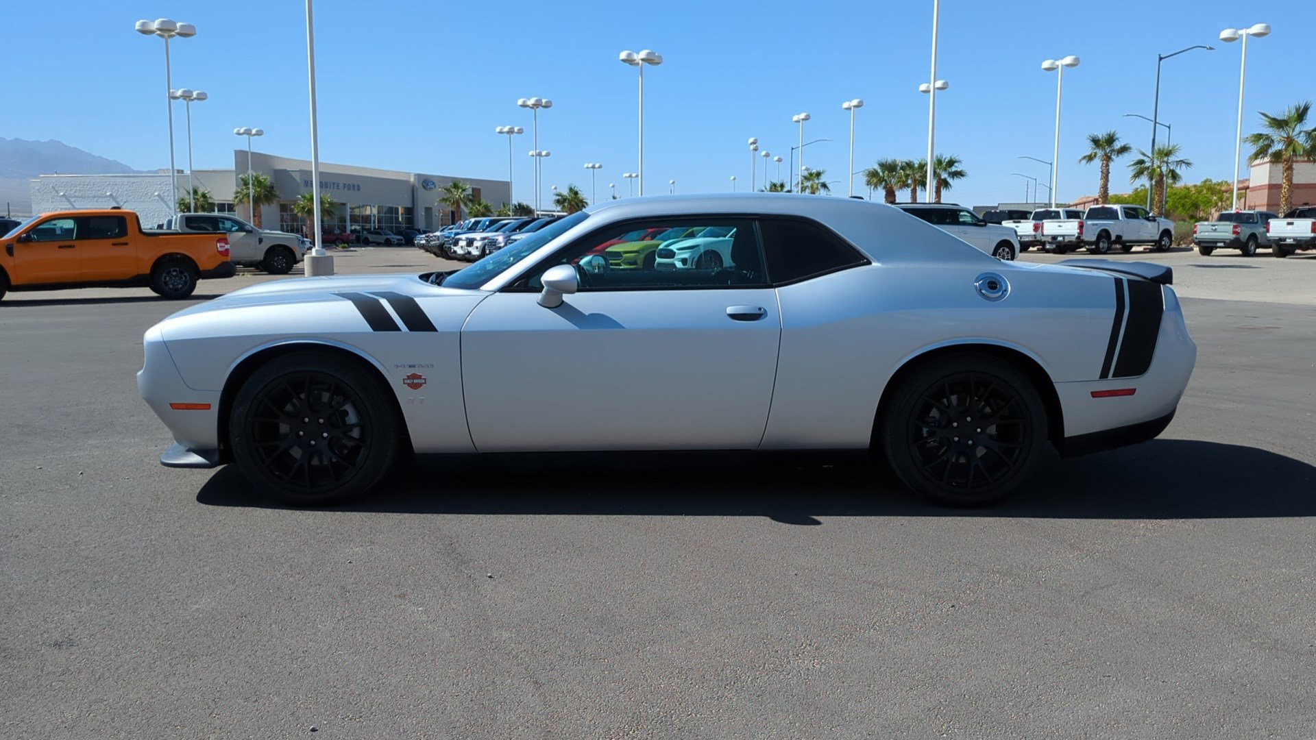 Used 2022 Dodge Challenger R/T image 7