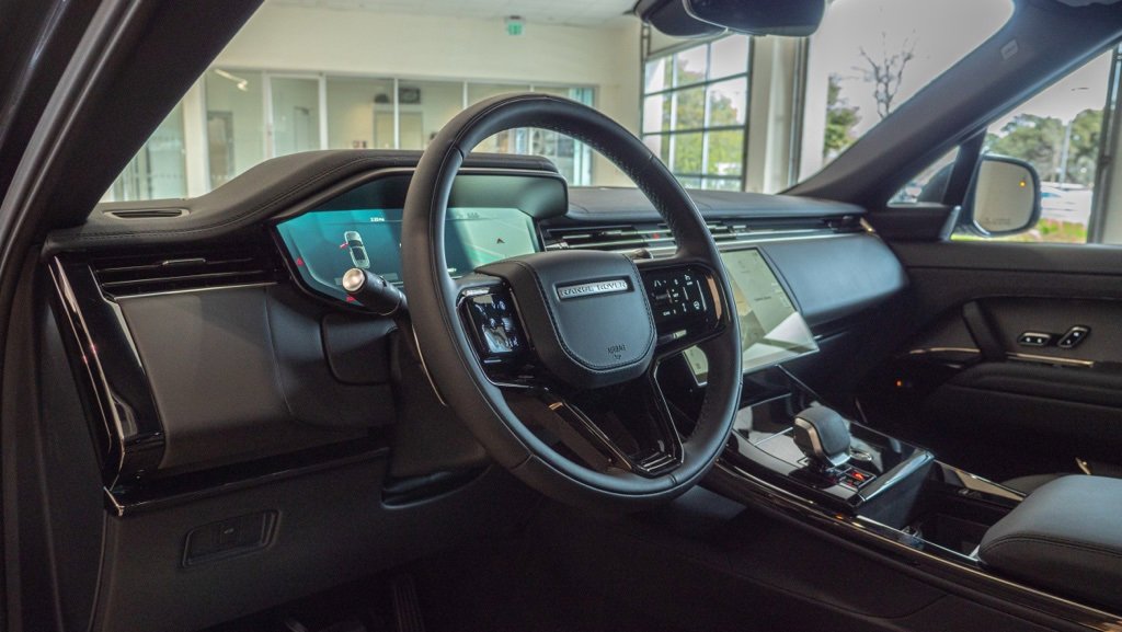New 2025 Land Rover Range Rover Sport Dynamic SE image 13