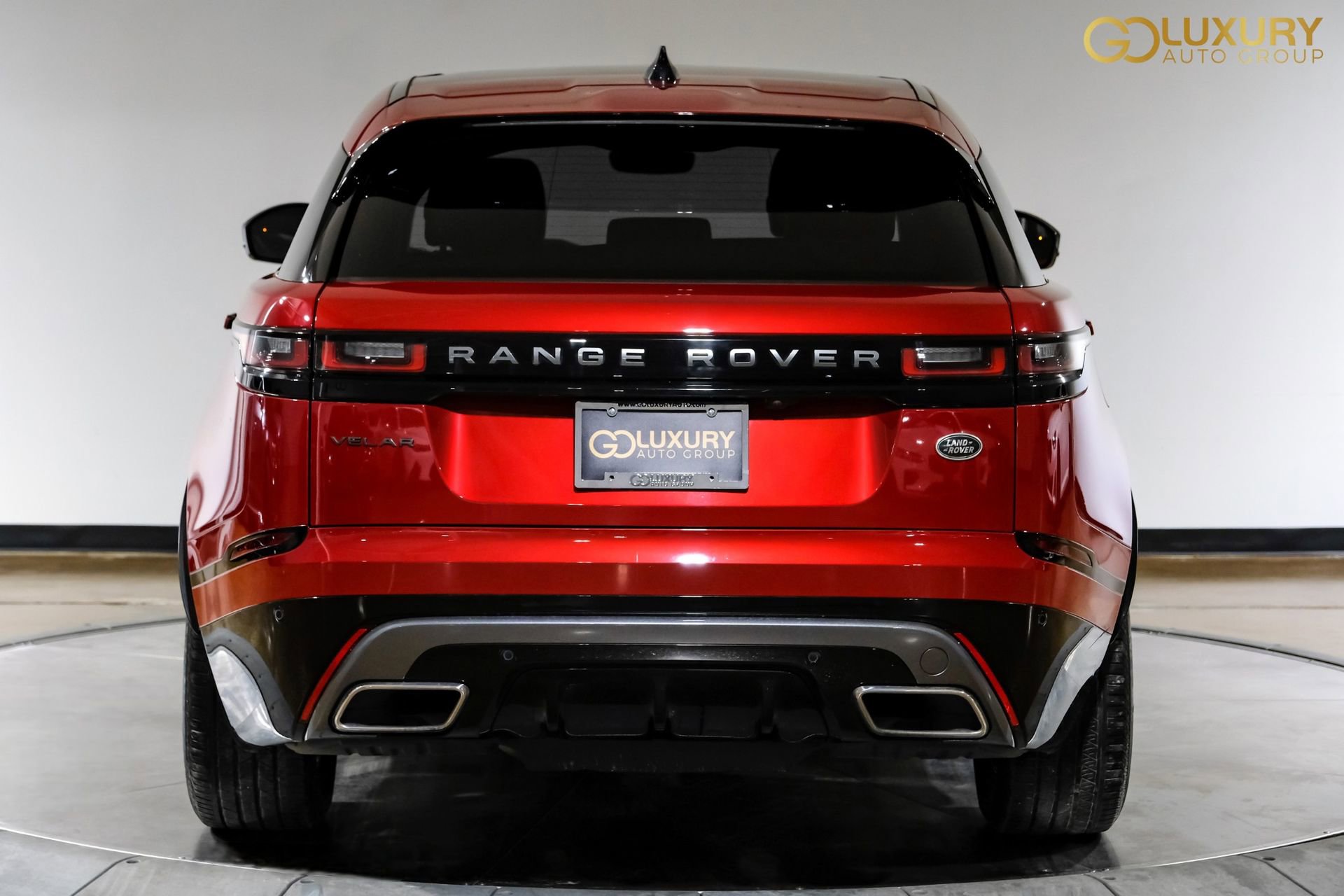 Used 2023 Land Rover Range Rover Velar R-Dynamic S image 11