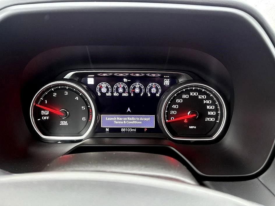 Used 2021 Chevrolet Suburban High Country w/ Max Trailering Package image 12