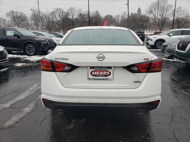 New 2025 Nissan Altima 2.5 SR image 5