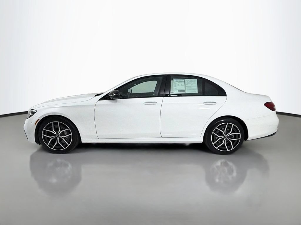 Used 2023 Mercedes-Benz E 350 4MATIC Sedan image 4