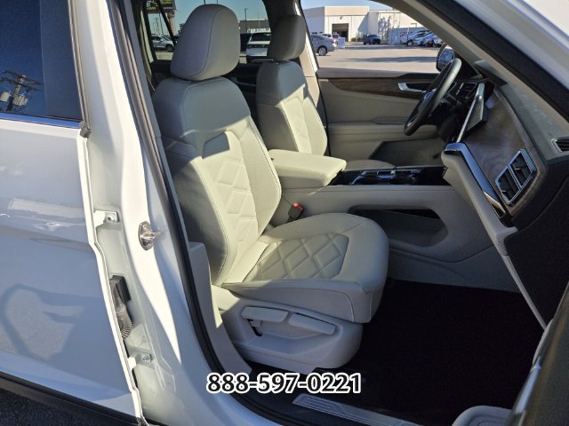 Certified 2024 Volkswagen Atlas SE FWD image 20
