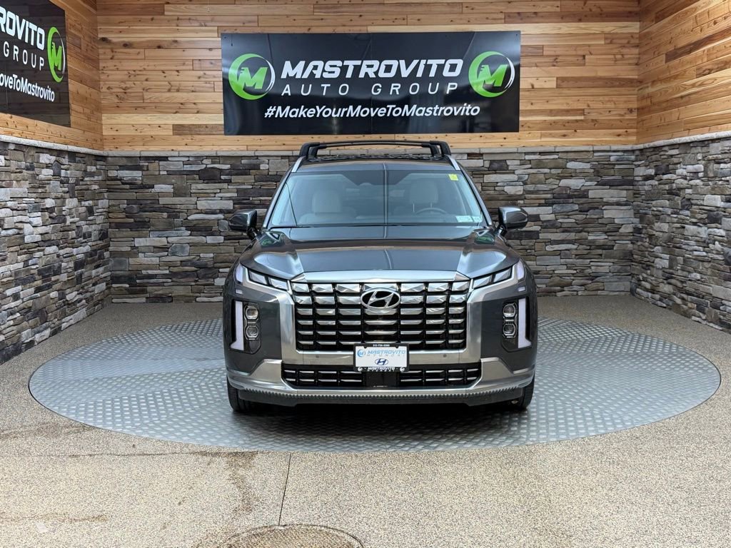 Used 2025 Hyundai Palisade Calligraphy image 3