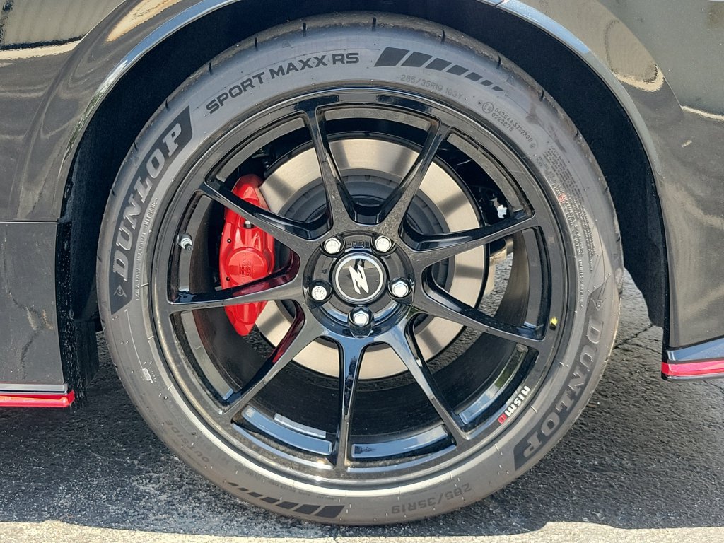 New 2027 Nissan Z Performance RWD image 10