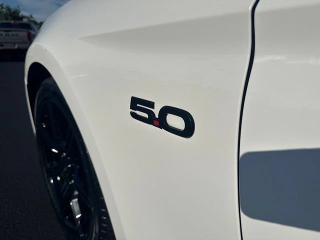 Used 2020 Ford Mustang GT Premium w/ Black Accent Package RWD image 9