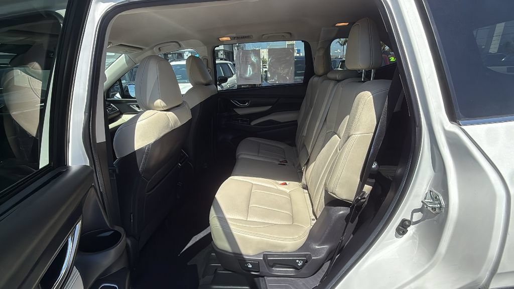 Used 2024 Subaru Ascent Limited AWD/4WD image 18