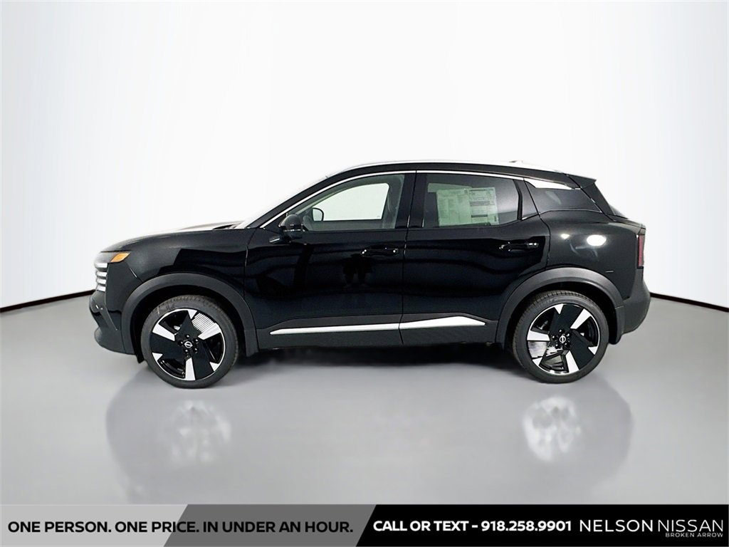 New 2025 Nissan Kicks SR w/ SR Premium Package image 8