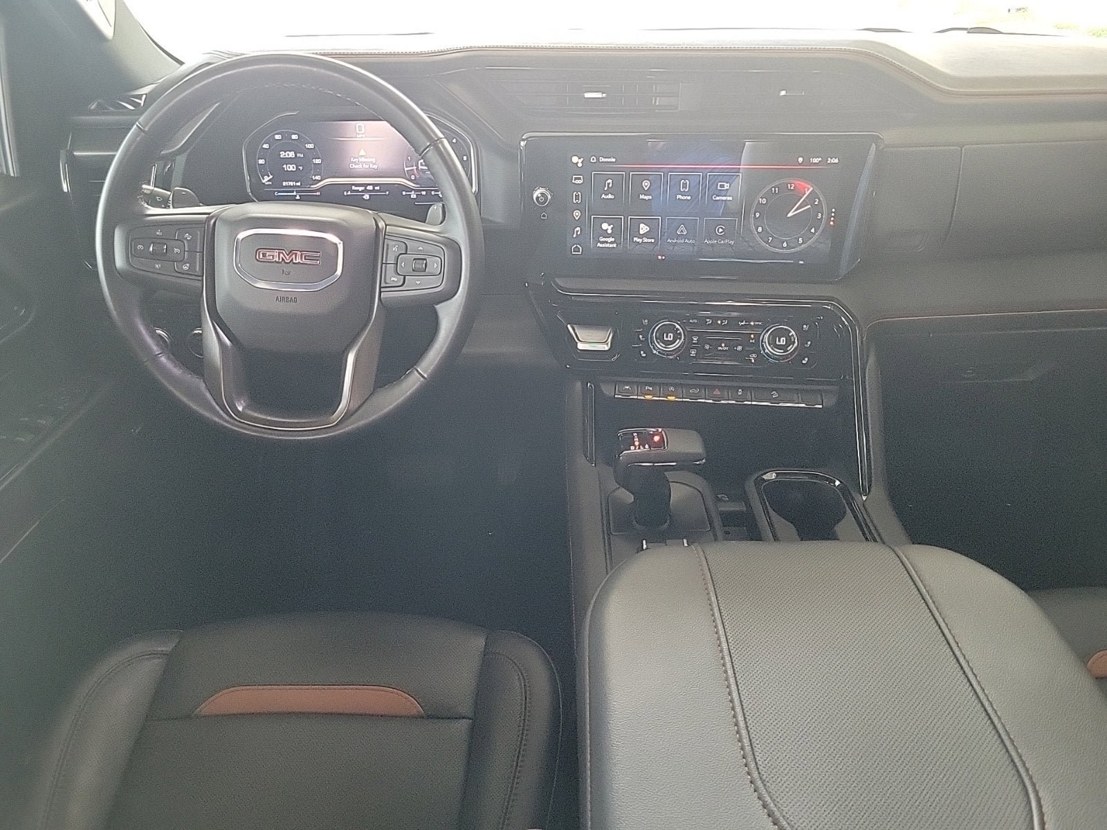 Used 2024 GMC Sierra 1500 AT4 w/ Technology Package AWD/4WD image 19