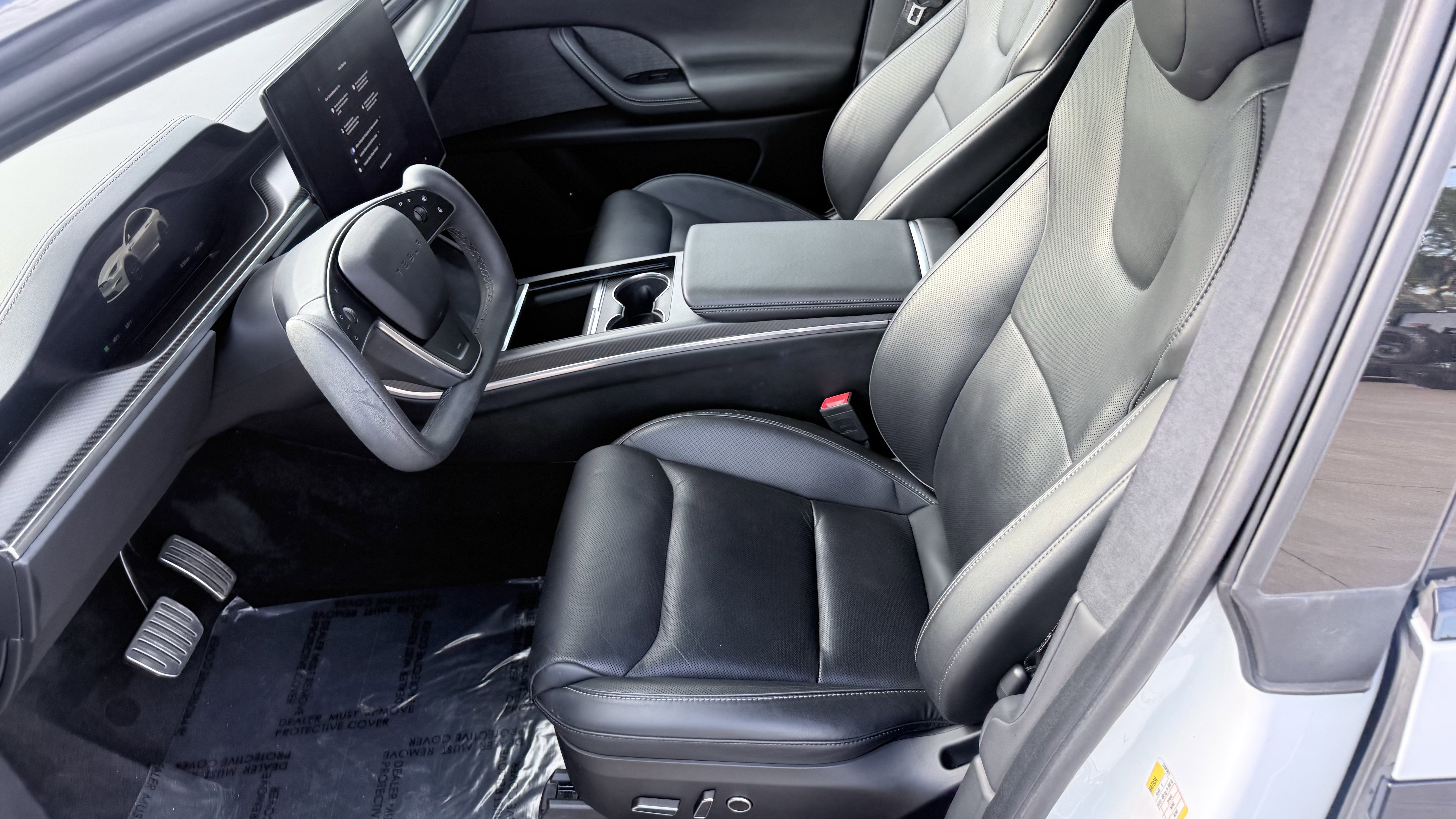 Used 2022 Tesla Model X Plaid image 30