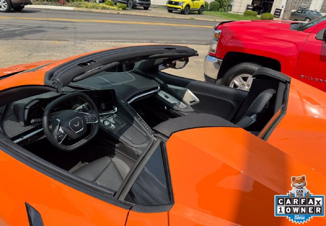 Used 2024 Chevrolet Corvette Stingray Preferred Conv w/ 2LT RWD image 6