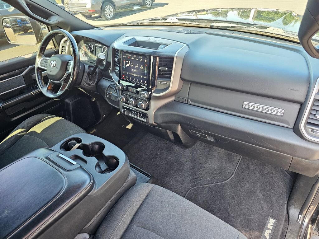 Used 2019 RAM 2500 Big Horn w/ Night Edition AWD/4WD image 11