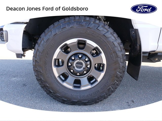Used 2023 Ford F250 Lariat w/ Tremor Off-Road Package image 14