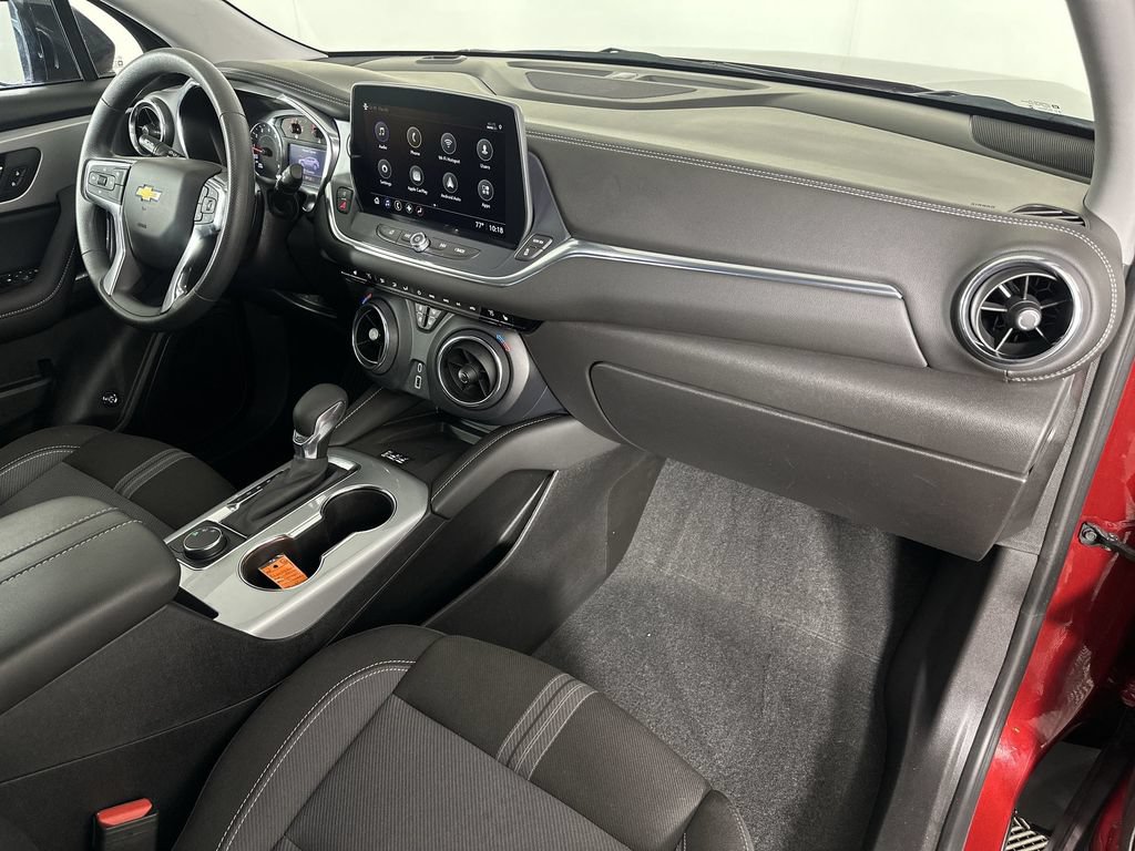 Used 2024 Chevrolet Blazer LT w/ Convenience Package FWD image 30